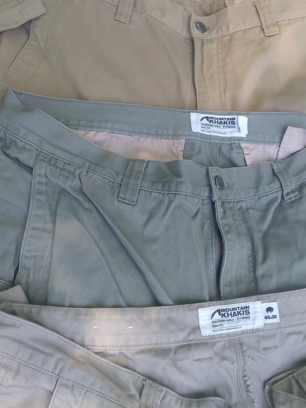 Mountain Khakis Men's Chinos in Tan, Olive, and Light Khaki - Picture 4 of 5